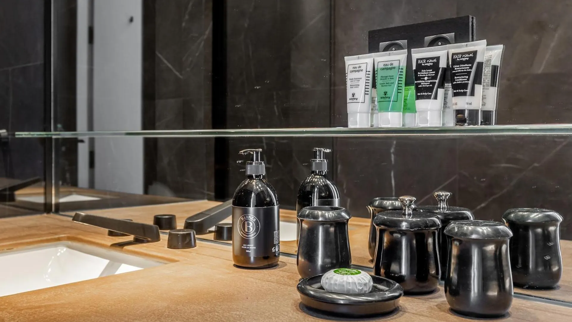 Hotel Maison Boissiere Barnes Residences Paris